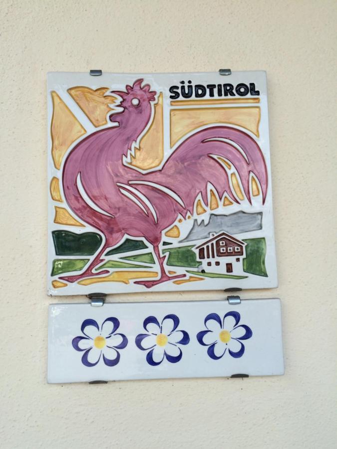 Gruberhof Bed & Breakfast Postal / Burgstall Ngoại thất bức ảnh