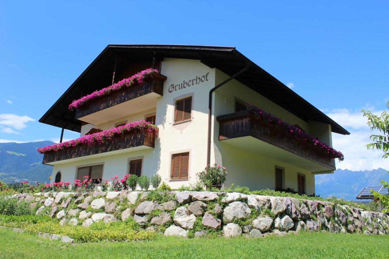 Gruberhof Bed & Breakfast Postal / Burgstall Ngoại thất bức ảnh